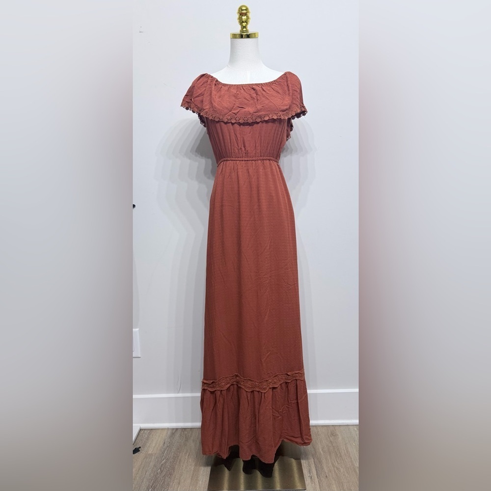 FOREVER 21 Size Small Rust Orange Rayon Top Off-the- Shoulders - Picture 9 of 9